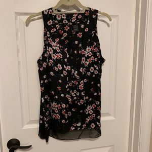 New Directions Floral Sleeveless Top - Sz Lg